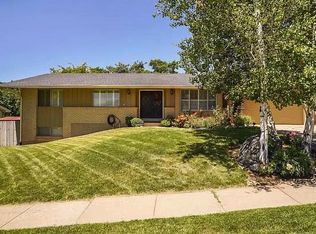 1129 Crestwood Rd, Kaysville, UT 84037