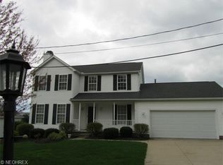 608 Jarvis Rd, Akron, OH 44319