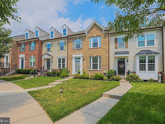 2nd image of 4325 Adkisson Ln