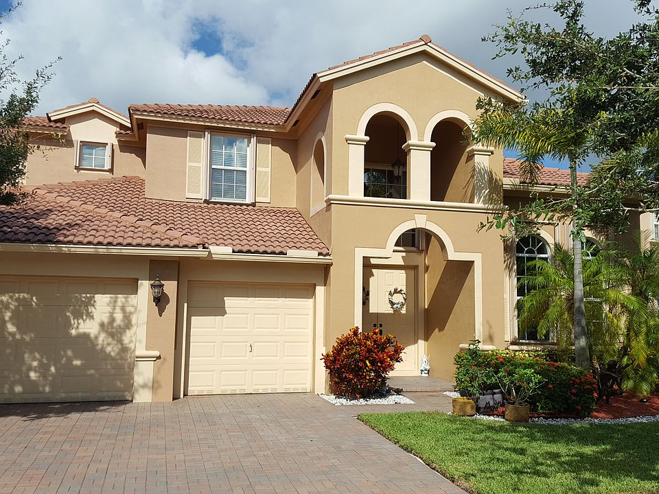 1st image of 3875 W Gardenia Ave