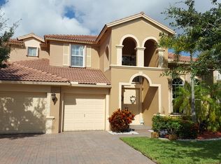 3875 W Gardenia Ave, Weston, FL 33332