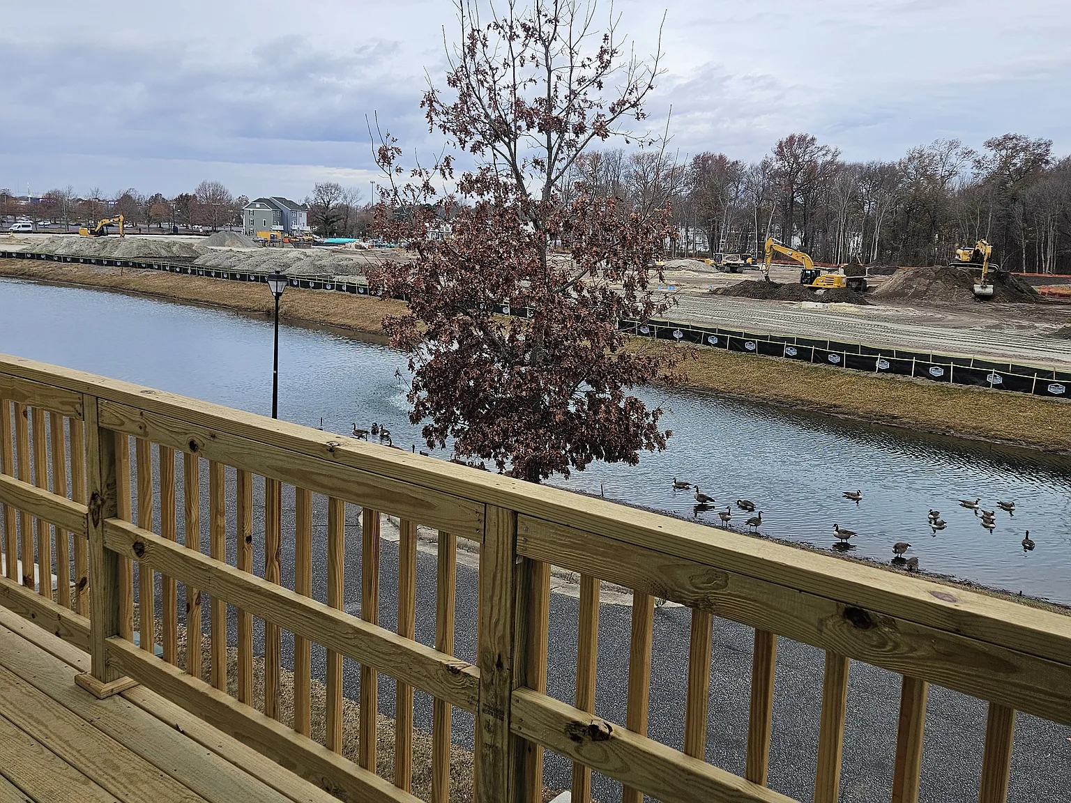 4 bed, 2.5 bath, 2018 sqft, $2,650 — Photo 4