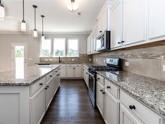 4th image of 5602 Oakgate Dr