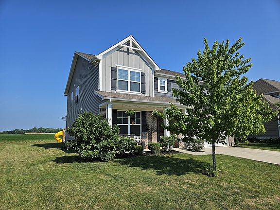 3rd image of 410 Wayles Dr
