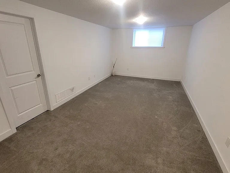 1026 Hydrangea Ave — Photo 19