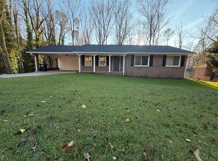 435 Roberts Rd, Athens, GA 30606