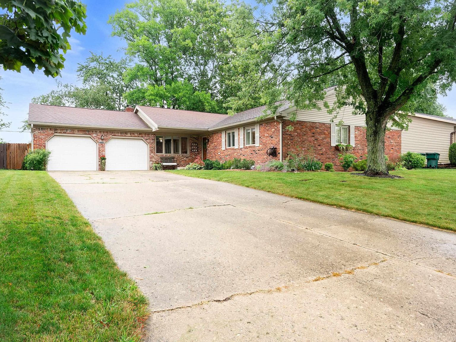 1010 N Tyrone Dr, Muncie, IN 47304 | Zillow