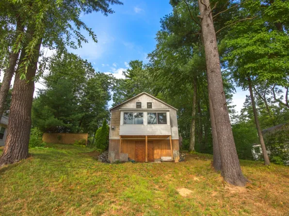 10 New Broadway, Westfield, MA 01085