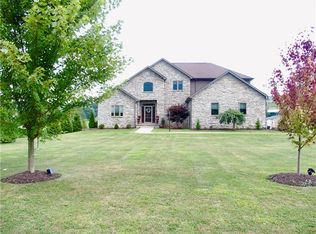 354 Possum Hollow Rd, Latrobe, PA 15650