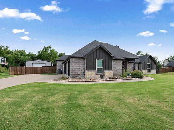 2nd image of 3615 County Road 2508