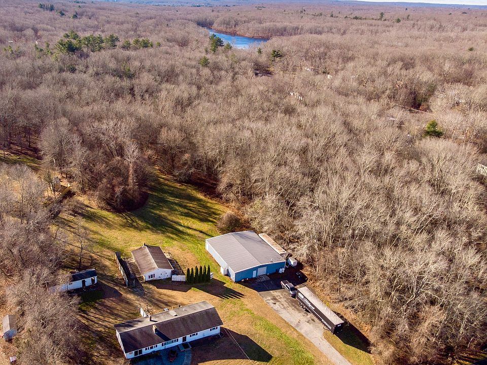 1st image of 208 Gooseneck Hill Road