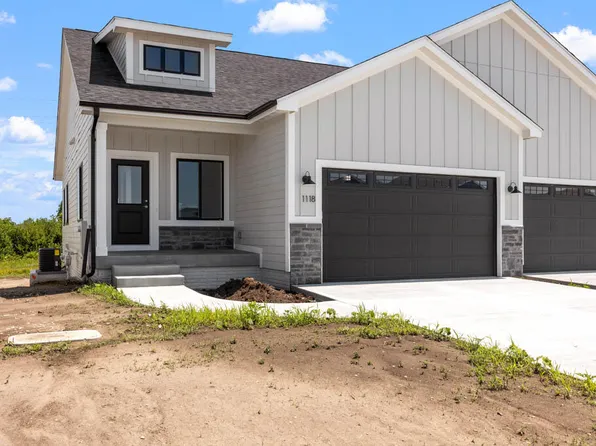 1118 Westview Dr, Huxley, IA 50124