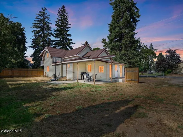 1152 N 7th St, Coeur D Alene, ID 83814