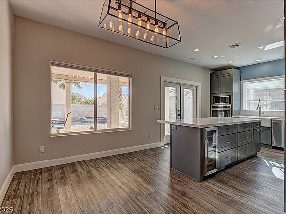 5th image of 260 Corvallis Ct