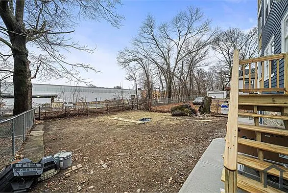 46 Astoria St #3 — Photo 14