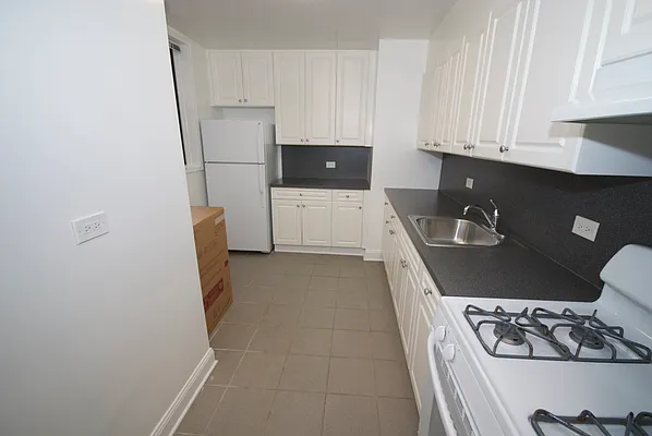 Rented by New York Dwellings LLC | media 6