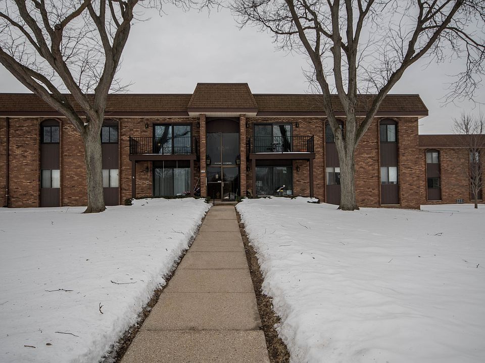 1st image of 5165 S Root River Pkwy #206