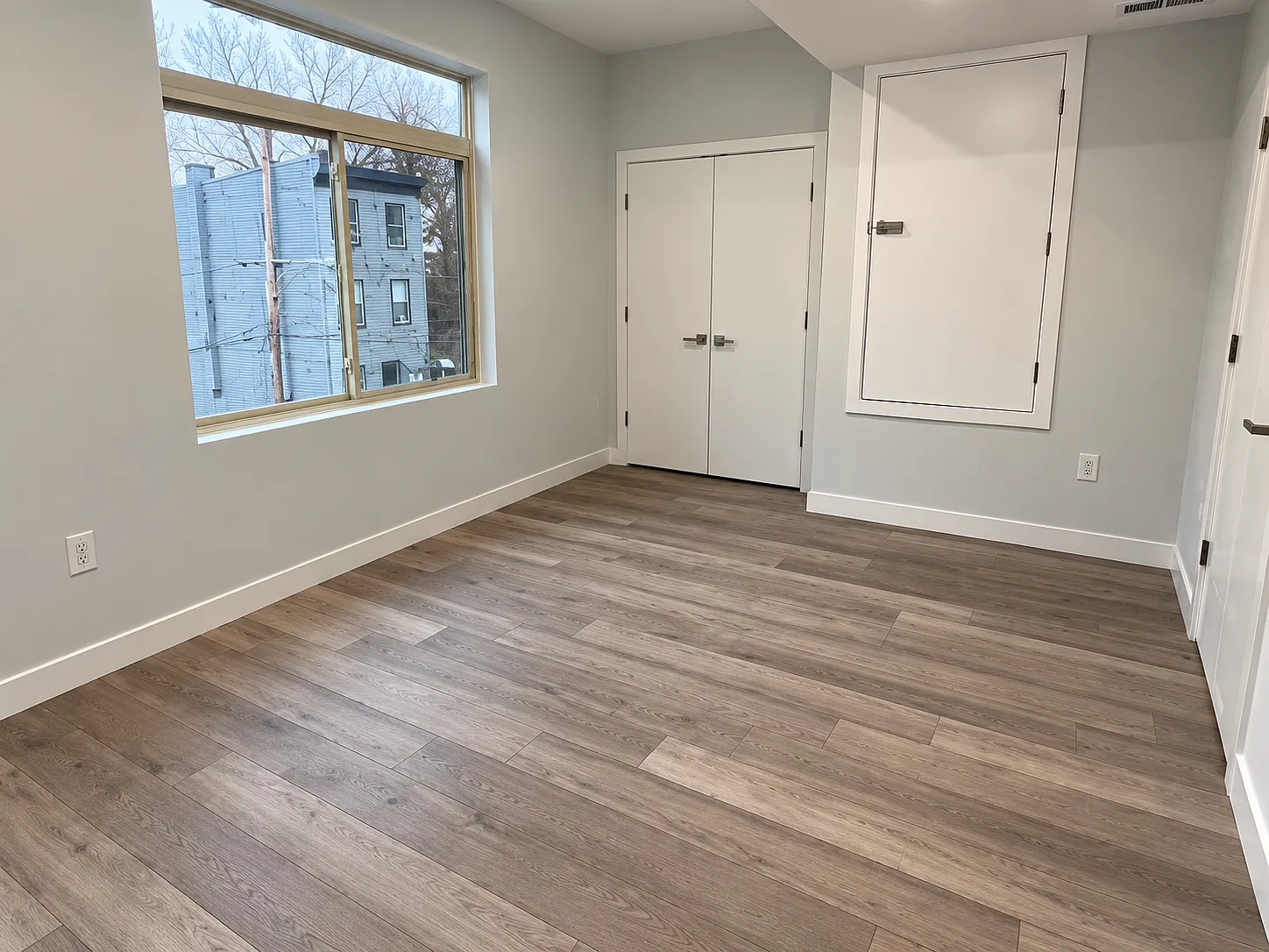 2 bed, 2.5 bath, $1,545 — Photo 4