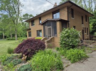 2294 Colfax Ave, Benton Harbor, MI 49022