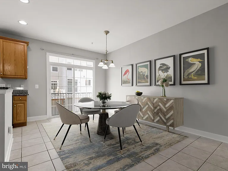 563 Pelican Ave — Photo 5