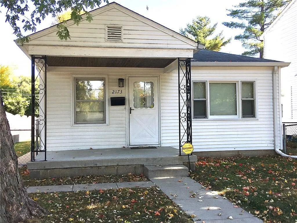 2173 N Dequincy St photo 1