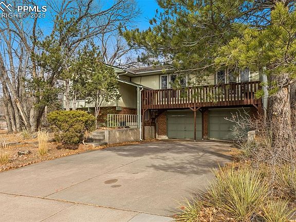 2nd image of 6365 Delmonico Dr