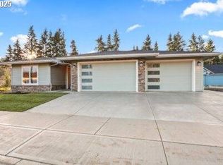 6712 NW 26th Ct, Vancouver, WA 98665