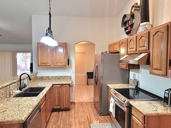 4th image of 6252 E PORTIA Street