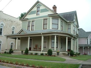 119 Court St, West Union, WV 26456