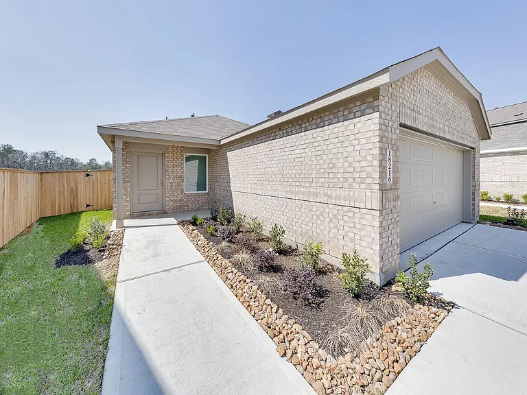 18216 Pontecorvo Ln — Photo 3
