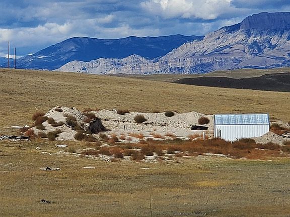 2nd image of 3432 W Bitterroot Ln