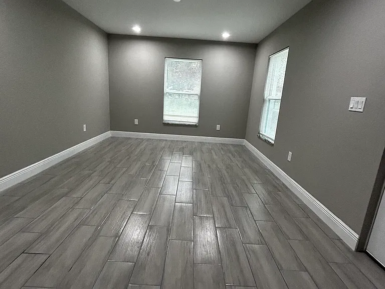 325 N 14th St #2 — Photo 3