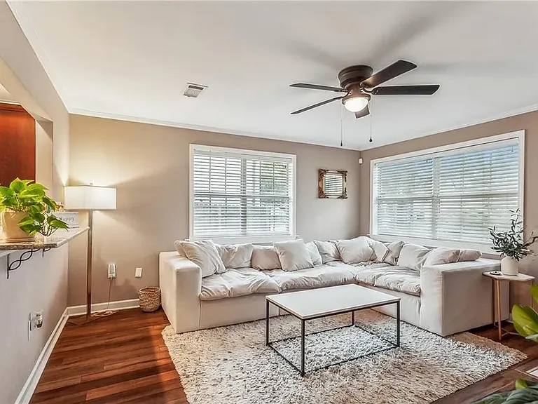 6655 Bellaire Dr — Photo 6