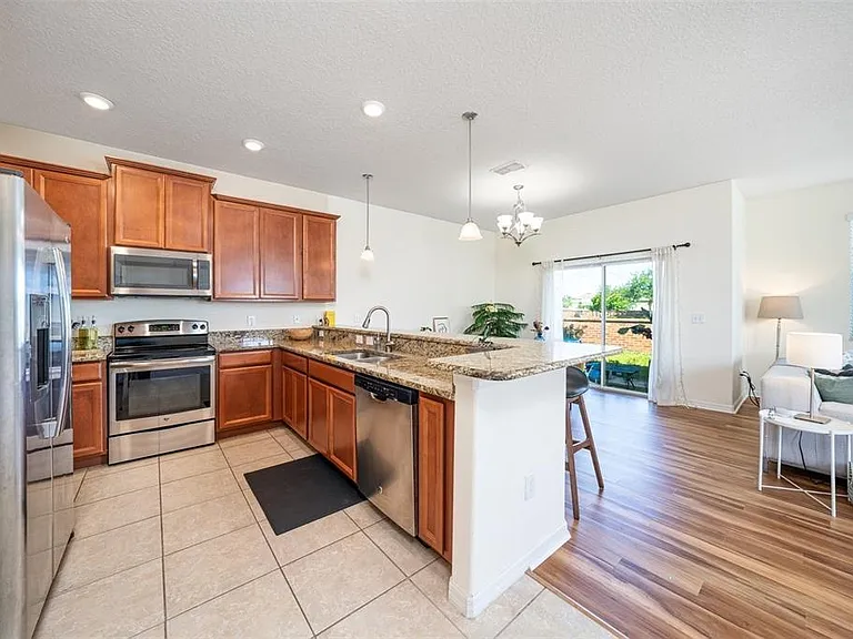 3272 Rodrick Cir — Photo 8