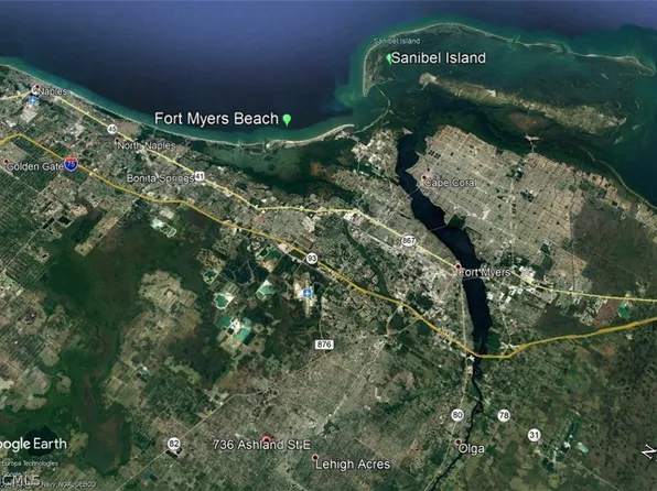 736 Ashland St E, Lehigh Acres, FL 33974