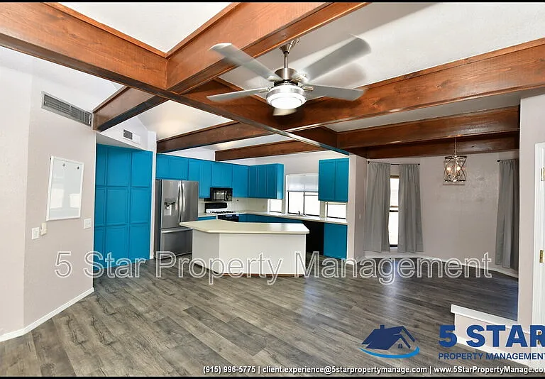 3212 Canyon Point Ln — Photo 28