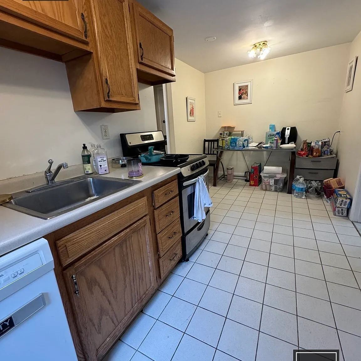 216 Freeman St — Photo 2