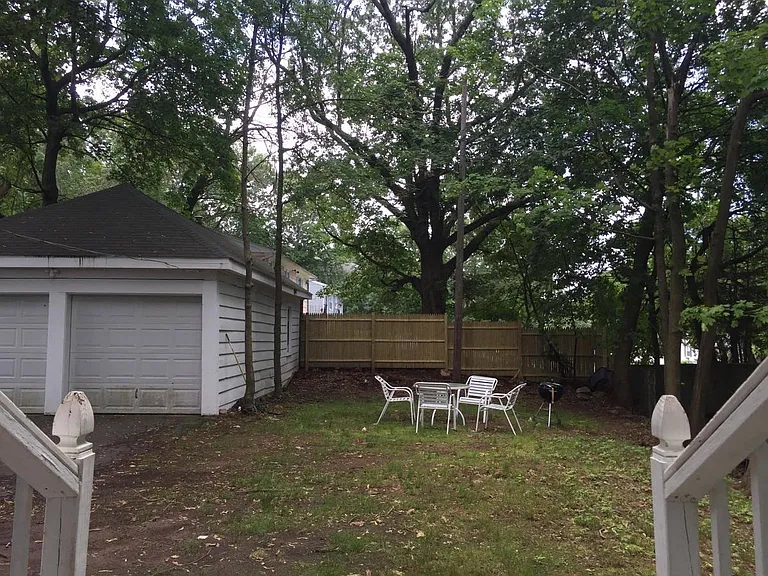 236 Huntington St #2 — Photo 8