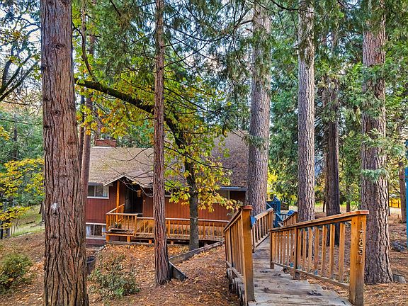 2nd image of 17851 Robin Rd