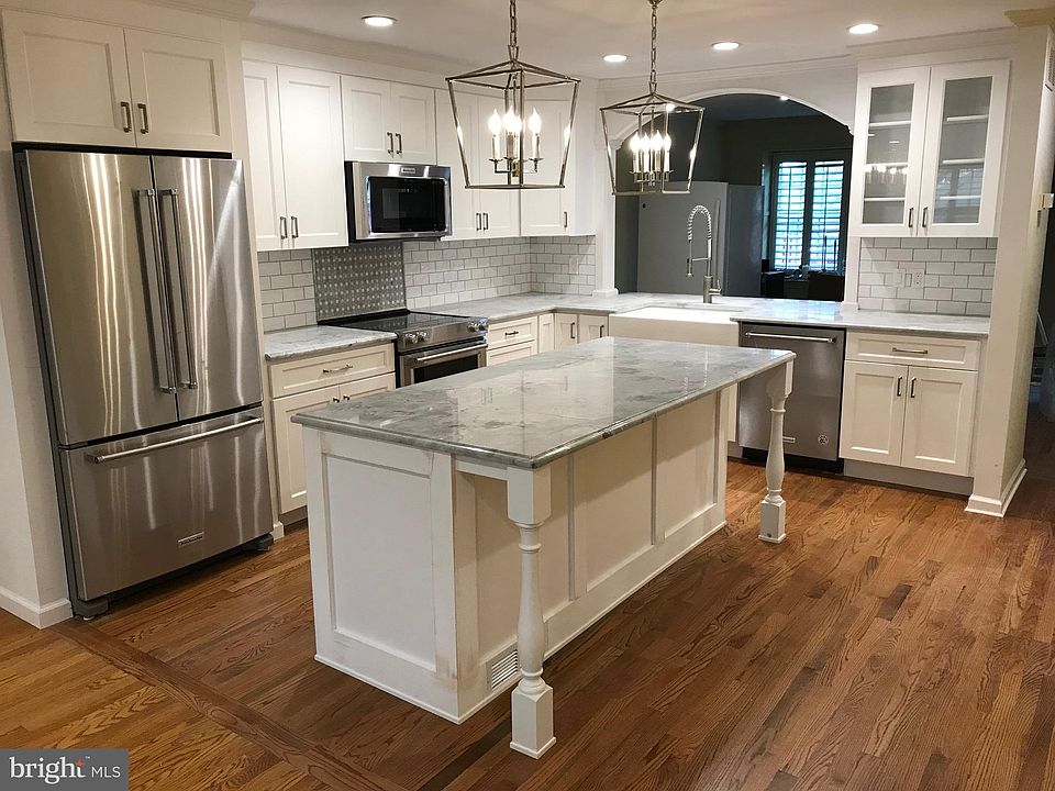 2nd image of 53 Parchment Dr