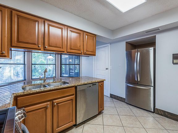 12131 Hidden Hills Dr-12