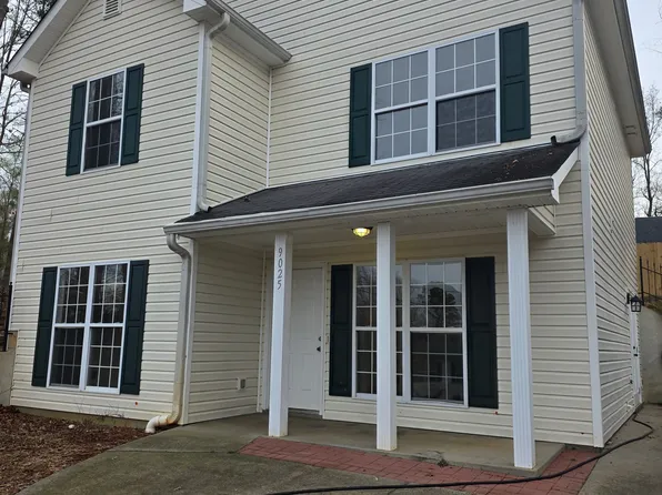 9025 Continental Trl, Gainesville, GA 30506