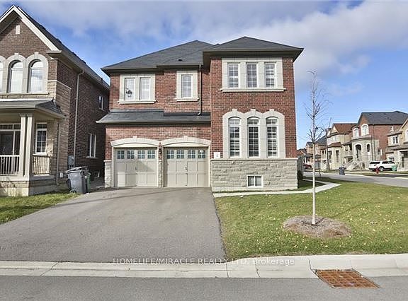 2nd image of 8 Arrowstone Ct