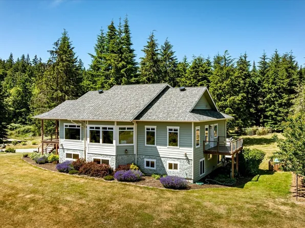 343 Olympic Bay Lane, Oak Harbor, WA 98277