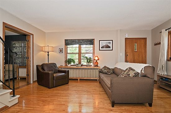 2nd image of 3109 43rd Ave S