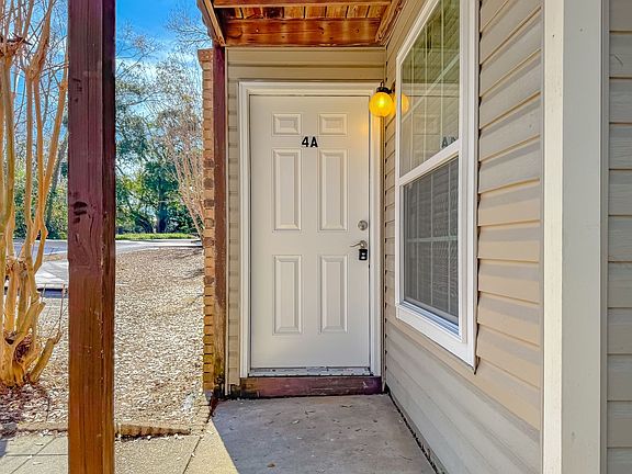 4th image of 319 Dixie Dr APT 4B