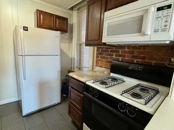 516 3rd Ave APT 6, New Brighton, PA 15066