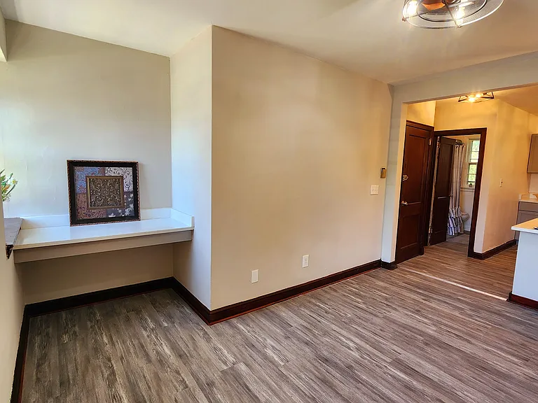 715 Main St — Photo 7