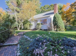 195 High St, Holliston, MA 01746