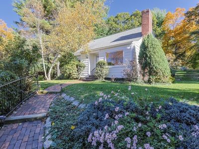 195 High St, Holliston, MA, 01746